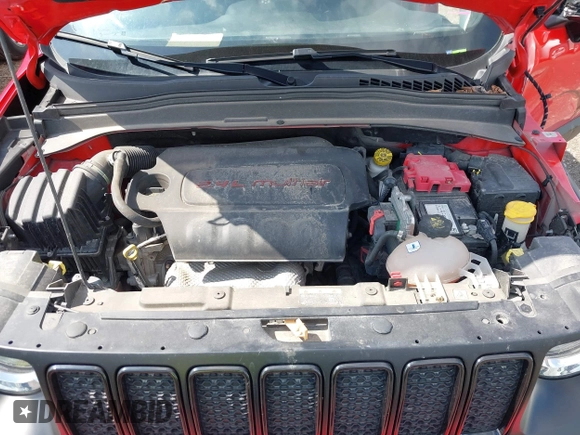 2021 Jeep Renegade Upland Edition with VIN ZACNJDAB8MPM25697, listed as a IAAI auction lot 41857417 with 62,655 mi miles. Bid and sale history available at carsss.com. Image 10.