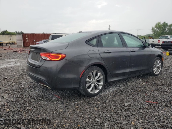 2015 Chrysler 200 S with VIN 1C3CCCBB9FN680839, listed as a Copart auction lot 61400265 with 143,228 mi miles and Salvage title. Bid and sale history available at DreamBid. Image 3.