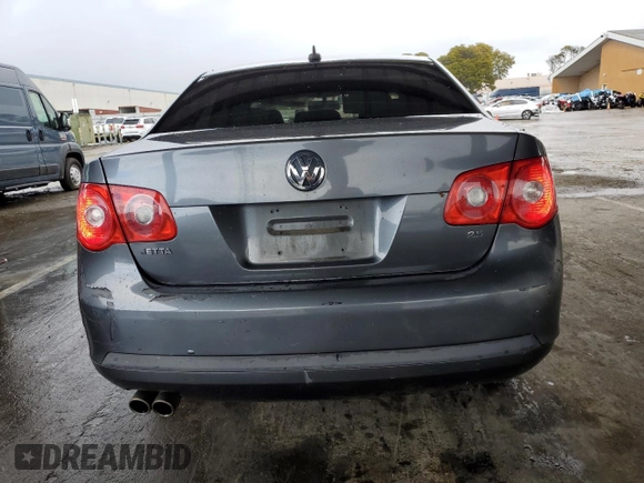 2007 Volkswagen Jetta z VIN 3VWDG71K47M101262, wystawiony jako Copart lot #51469695 z przebiegiem 241 174 mil mil oraz Szkoda całkowita • Salvage title. Historia ofert i sprzedaży dostępna na DreamBid. Obrazek 6.