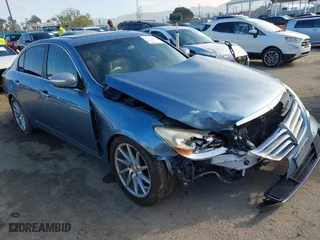 2011 Hyundai Genesis with VIN KMHGC4DE1BU122330, listed as a IAAI auction lot 41815887 with 163,948 mi miles. Bid and sale history available at carsss.com. Image 1.