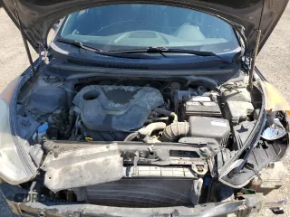 2016 Hyundai Veloster z VIN KMHTC6AD4GU273160, wystawiony jako Copart lot #52107985 z przebiegiem 120 884 mil mil oraz Szkoda całkowita • Salvage title. Historia ofert i sprzedaży dostępna na DreamBid. Obrazek 12.