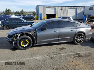 2020 Audi S7 z VIN WAUPFAF25LN017022, wystawiony jako Copart lot #50432645 z przebiegiem 31 648 mil mil oraz Szkoda całkowita • Salvage title. Historia ofert i sprzedaży dostępna na DreamBid. Obrazek 1.