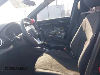 2019 Nissan Kicks S with VIN 3N1CP5CU5KL506114, listed as a IAAI auction lot 41999927 with 80,576 mi miles and . Bid and sale history available at carsss.com. Image 5.