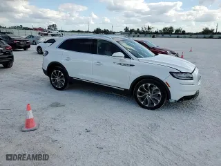 2022 Lincoln Nautilus Reserve with VIN 2LMPJ8K95NBL22984, listed as a Copart auction lot 73386983 with 5,523 mi miles. Bid and sale history available at carsss.com. Image 12.