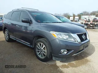 2013 Nissan Pathfinder SL with VIN 5N1AR2MN6DC627085, listed as a IAAI auction lot 41584148 with 183,698 mi miles. Bid and sale history available at carsss.com. Image 1.