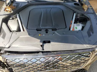 2024 Genesis GV70 Advanced with VIN 5NMMCET14RH003393, listed as a Copart auction lot 55646735 with 7,773 mi miles and Salvage title. Bid and sale history available at DreamBid. Image 12.