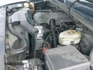 2003 Chevrolet Suburban LS с VIN 3GNEC16Z73G101956, выставлен на аукционе IAAI как лот 42270204 с пробегом 241 451 миль миль и . История ставок и продаж доступна на DreamBid. Изображение 14.