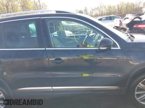 2012 Volkswagen Tiguan SEL with VIN WVGAV7AX0CW521226, listed as a IAAI auction lot 42053515 with 78,253 mi miles and . Bid and sale history available at DreamBid. Image 13.
