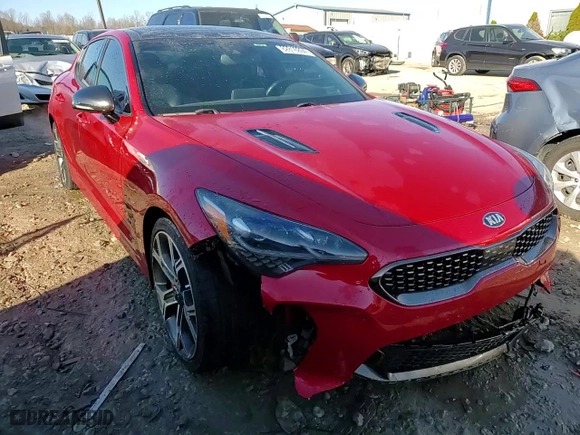 2018 Kia Stinger GT2 with VIN KNAE55LC9J6040020, listed as a Copart auction lot 82816894 with 101,520 mi miles and Salvage Title. Bid and sale history available at carsss.com. Image 14.