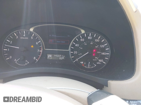 2014 Nissan Pathfinder SV with VIN 5N1AR2MN6EC689877, listed as a IAAI auction lot 42042150 with 145,221 mi miles. Bid and sale history available at carsss.com. Image 7.