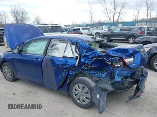 2019 Kia Rio S with VIN 3KPA24AB8KE207073, listed as a IAAI auction lot 41893914 with 88,648 mi miles. Bid and sale history available at carsss.com. Image 6.