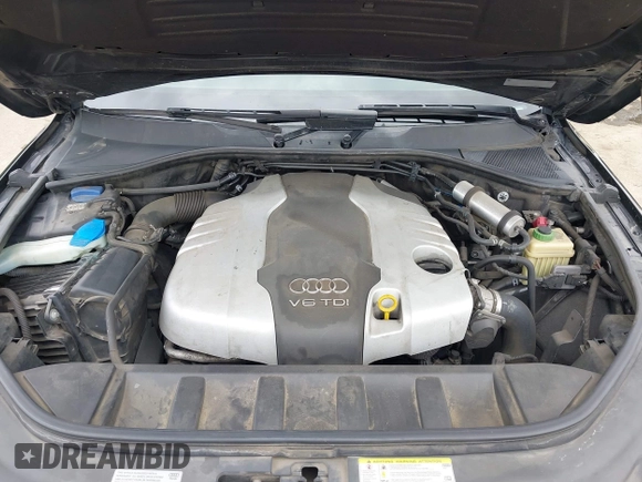 2015 Audi Q7 Premium Plus with VIN WA1LMAFE9FD031088, listed as a IAAI auction lot 42004406 with 208,707 mi miles and . Bid and sale history available at DreamBid. Image 10.
