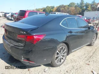 2015 Acura TLX V6 Tech with VIN 19UUB3F5XFA006165, listed as a IAAI auction lot 40686904 with 211,648 mi miles. Bid and sale history available at carsss.com. Image 4.