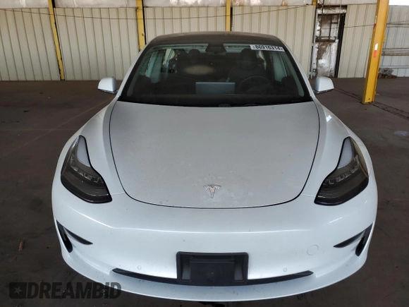 2019 Tesla Model 3 Mid Range with VIN 5YJ3E1EA0KF435613, listed as a Copart auction lot 86916314 with 25,663 mi miles and Salvage Title. Bid and sale history available at carsss.com. Image 5.
