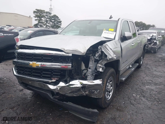 2018 Chevrolet Silverado 1500 LT with VIN 1GCVKREH6JZ360826, listed as a IAAI auction lot 41423923 with 158,170 mi miles. Bid and sale history available at carsss.com. Image 17.