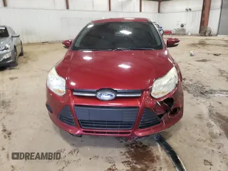 2013 Ford Focus SE z VIN 1FADP3F21DL193681, wystawiony jako Copart lot #60626995 z przebiegiem 143 056 mil mil oraz Czysty tytuł • Clean title. Historia ofert i sprzedaży dostępna na DreamBid. Obrazek 5.