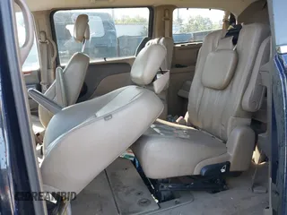 2013 Chrysler Town & Country Touring-L with VIN 2C4RC1CG7DR661162, listed as a IAAI auction lot 42026629 with 180,064 mi miles. Bid and sale history available at carsss.com. Image 8.