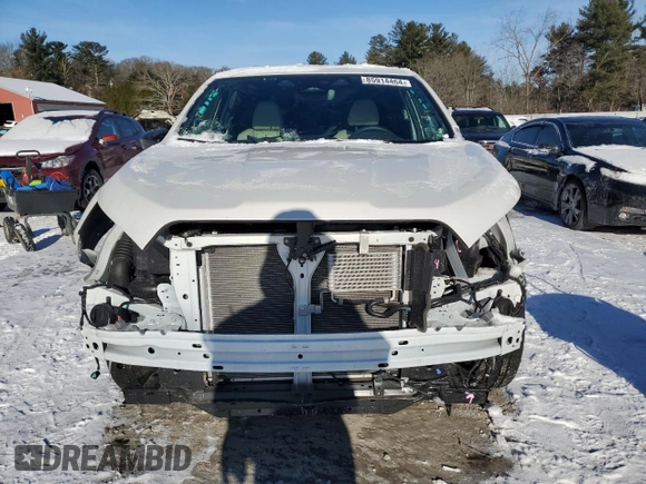 2024 Subaru Ascent Limited with VIN 4S4WMARD3R3434303, listed as a Copart auction lot 85914464 with 3,678 mi miles and Salvage title. Bid and sale history available at DreamBid. Image 5.