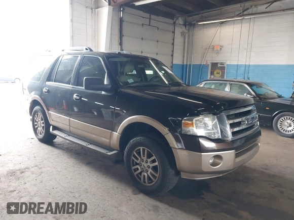 2013 Ford Expedition XLT z VIN 1FMJU1H54DEF63913, wystawiony jako IAAI lot #42195953 z przebiegiem 216 030 mil mil oraz . Historia ofert i sprzedaży dostępna na DreamBid. Obrazek 1.