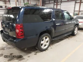 2007 Chevrolet Suburban LT with VIN 3GNFC16057G210492, listed as a IAAI auction lot 41743673 with 258,133 mi miles and . Bid and sale history available at DreamBid. Image 4.