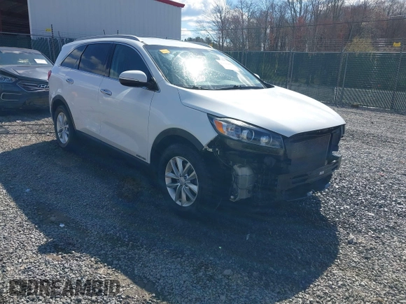 2016 Kia Sorento LX z VIN 5XYPGDA55GG179314, wystawiony jako IAAI lot #42026486 z przebiegiem 116 774 mil mil oraz . Historia ofert i sprzedaży dostępna na DreamBid. Obrazek 1.