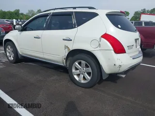 2006 Nissan Murano S z VIN JN8AZ08T96W424215, wystawiony jako IAAI lot #42126408 z przebiegiem 224 188 mil mil oraz . Historia ofert i sprzedaży dostępna na DreamBid. Obrazek 3.