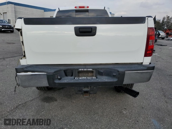 2011 Chevrolet Silverado 2500HD LT with VIN 1GC1CXEG0BF159188, listed as a Copart auction lot 43047435 with 136,606 mi miles and Salvage Title. Bid and sale history available at carsss.com. Image 6.
