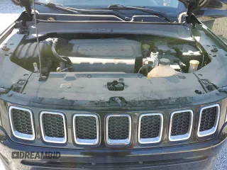2017 Jeep Compass Latitude z VIN 3C4NJDBB0HT693451, wystawiony jako Copart lot #41578995 z przebiegiem 88 731 mil mil oraz Szkoda całkowita • Salvage title. Historia ofert i sprzedaży dostępna na DreamBid. Obrazek 12.