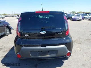 2014 Kia Soul with VIN KNDJN2A27E7021055, listed as a IAAI auction lot 41872138 with 31,955 mi miles. Bid and sale history available at carsss.com. Image 17.