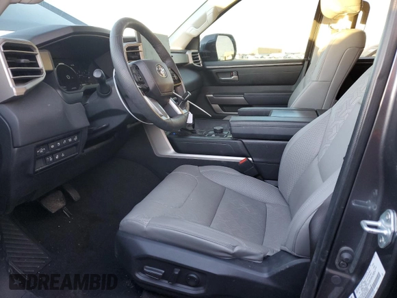 2023 Toyota Sequoia SR5 with VIN 7SVAAABA6PX016515, listed as a Copart auction lot 88431885 with 27,438 mi miles and Salvage Title. Bid and sale history available at carsss.com. Image 7.