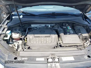 2021 Volkswagen Tiguan SE z VIN 3VV3B7AX7MM113248, wystawiony jako IAAI lot #42025906 z przebiegiem 92 442 mil mil oraz . Historia ofert i sprzedaży dostępna na DreamBid. Obrazek 10.