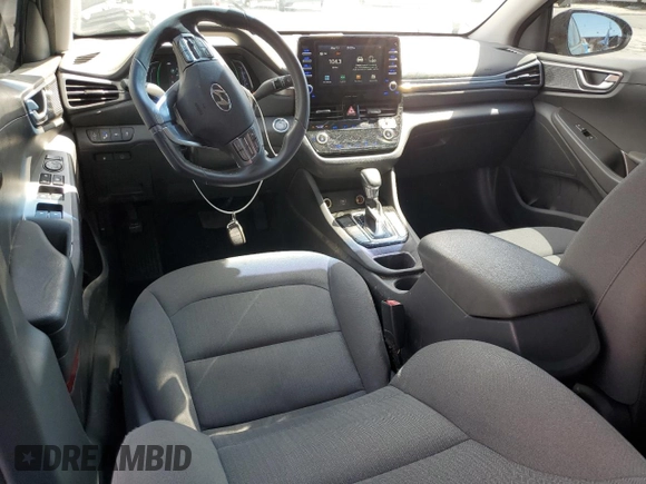 2020 Hyundai Ioniq SE z VIN KMHC75LC0LU232618, wystawiony jako Copart lot #56603285 z przebiegiem 61 020 mil mil oraz Szkoda całkowita • Salvage title. Historia ofert i sprzedaży dostępna na DreamBid. Obrazek 8.