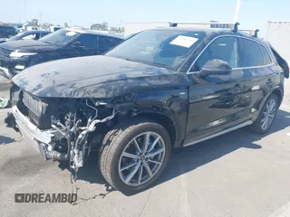 2021 Audi Q5 Premium Plus z VIN WA1E2AFY6M2060131, wystawiony jako IAAI lot #42484535 z przebiegiem 27 220 mil mil oraz . Historia ofert i sprzedaży dostępna na DreamBid. Obrazek 18.