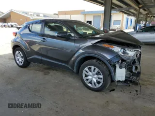2019 Toyota C-HR XLE z VIN JTNKHMBX9K1026091, wystawiony jako Copart lot #50811835 z przebiegiem 86 424 mil mil oraz Szkoda całkowita • Salvage title. Historia ofert i sprzedaży dostępna na DreamBid. Obrazek 4.
