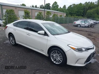 2018 Toyota Avalon Hybrid XLE Plus z VIN 4T1BD1EB3JU064410, wystawiony jako IAAI lot #42347544 z przebiegiem 58 257 mil mil oraz . Historia ofert i sprzedaży dostępna na DreamBid. Obrazek 1.