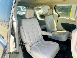 2017 Chrysler Pacifica Touring L Plus with VIN 2C4RC1EG2HR811746, listed as a Copart auction lot 55299395 with 144,047 mi miles and Clean Title. Bid and sale history available at DreamBid. Image 6.
