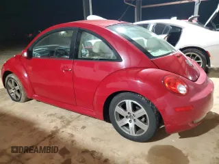 2006 Volkswagen New Beetle Coupe with VIN 3VWRG31C96M401563, listed as a Copart auction lot 85326154 with 134,181 mi miles and Salvage Title. Bid and sale history available at carsss.com. Image 2.