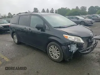 2015 Toyota Sienna XLE с VIN 5TDYK3DC6FS531521, выставлен на аукционе Copart как лот 62923695 с пробегом 135 782 миль миль и Списание • Salvage title. История ставок и продаж доступна на DreamBid. Изображение 15.