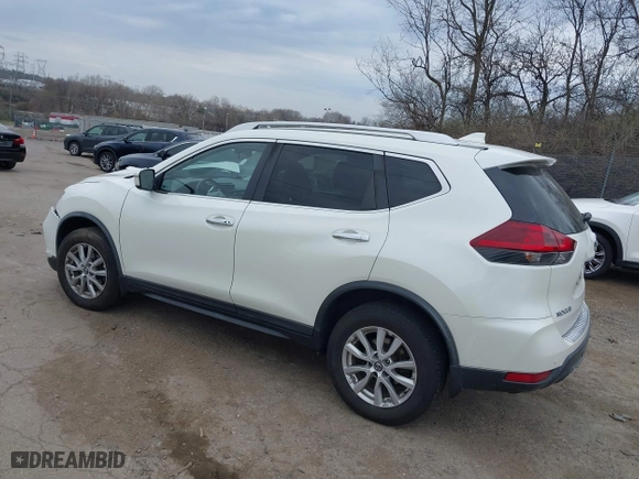 2020 Nissan Rogue SV with VIN KNMAT2MV7LP526019, listed as a IAAI auction lot 41910177 with 93,510 mi miles. Bid and sale history available at carsss.com. Image 3.