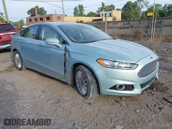 2014 Ford Fusion SE Hybrid with VIN 3FA6P0LU2ER168949, listed as a IAAI auction lot 40366468 with 188,802 mi miles. Bid and sale history available at carsss.com. Image 1.