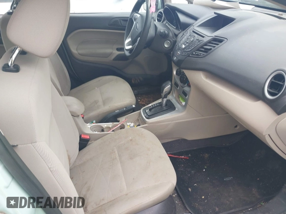 2017 Ford Fiesta SE с VIN 3FADP4BJ3HM121307, выставлен на аукционе IAAI как лот 42251500 с пробегом 87 215 миль миль и . История ставок и продаж доступна на DreamBid. Изображение 5.