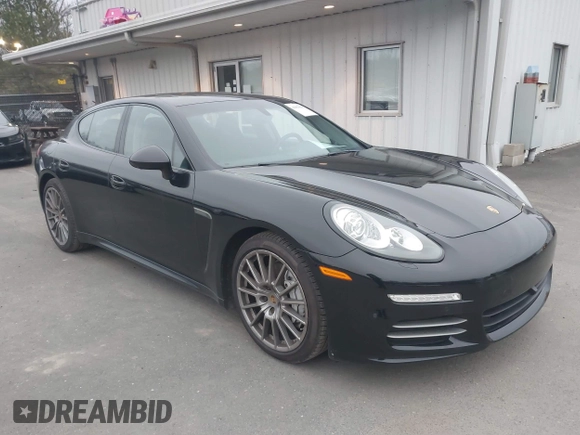 2016 Porsche Panamera 4 z VIN WP0AA2A72GL005752, wystawiony jako IAAI lot #41869840 z przebiegiem 114 719 mil mil oraz . Historia ofert i sprzedaży dostępna na DreamBid. Obrazek 1.