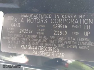 2011 Kia Optima EX with VIN KNAGN4A71B5139155, listed as a IAAI auction lot 42048976 with 130,400 mi miles. Bid and sale history available at carsss.com. Image 9.