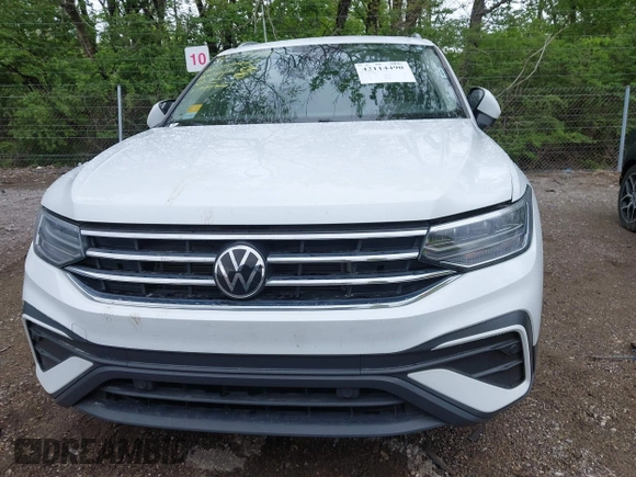 2022 Volkswagen Tiguan SE z VIN 3VV3B7AX4NM125651, wystawiony jako IAAI lot #42114490 z przebiegiem 67 628 mil mil oraz . Historia ofert i sprzedaży dostępna na DreamBid. Obrazek 12.