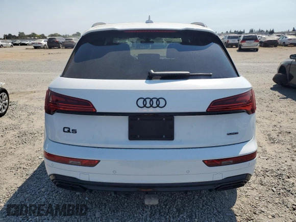 2024 Audi Q5 S line Prestige with VIN WA1F2AFY6R2067043, listed as a Copart auction lot 70264704 with 125 mi miles and Salvage Title. Bid and sale history available at carsss.com. Image 6.