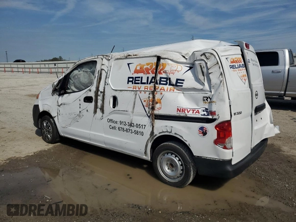 2018 Nissan NV200 S z VIN 3N6CM0KN9JK690414, wystawiony jako Copart lot #48488245 z przebiegiem 180 402 mil mil oraz Szkoda całkowita • Salvage title. Historia ofert i sprzedaży dostępna na DreamBid. Obrazek 2.