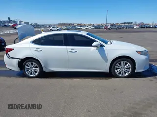 2013 Lexus ES 4dr Sdn with VIN JTHBK1GG5D2044256, listed as a IAAI auction lot 41924151 with 180,045 mi miles. Bid and sale history available at carsss.com. Image 13.