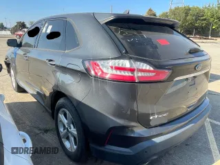 2020 Ford Edge SE z VIN 2FMPK3G93LBB47281, wystawiony jako Copart lot #54109485 z przebiegiem 73 460 mil mil oraz Nie do naprawy • Non repairable. Historia ofert i sprzedaży dostępna na DreamBid. Obrazek 3.
