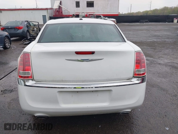 2014 Chrysler 300 with VIN 2C3CCAAG5EH128036, listed as a IAAI auction lot 41988327 with 153,809 mi miles. Bid and sale history available at carsss.com. Image 16.