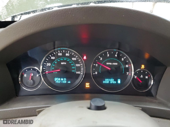 2007 Jeep Grand Cherokee Laredo with VIN 1J8GR48K77C631153, listed as a Copart auction lot 49797075 with 192,138 mi miles and Clean Title. Bid and sale history available at carsss.com. Image 9.